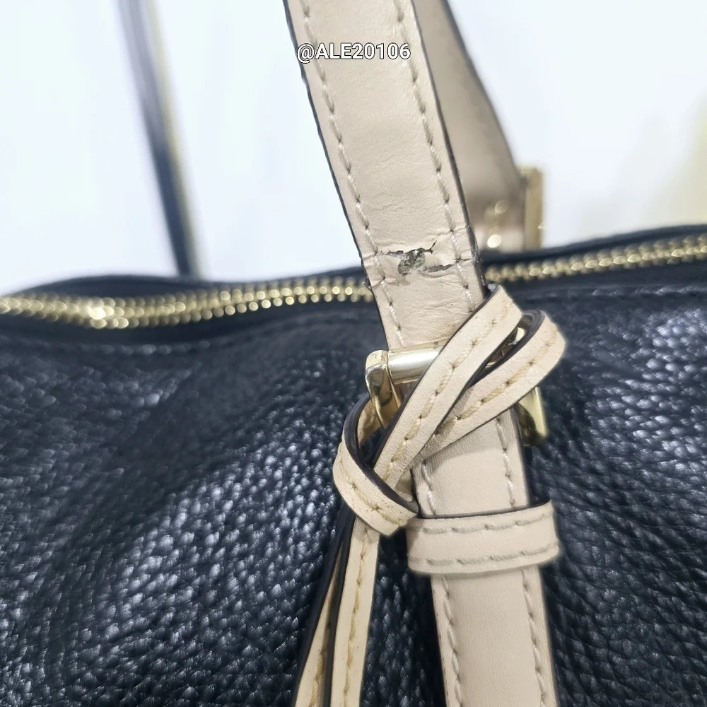 Michael Kors Black and Tan Women's Tote Bag
